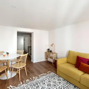 Principe Real Apartment Lisbon